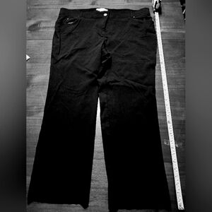 89th + Madison Black pants size 22 women's.